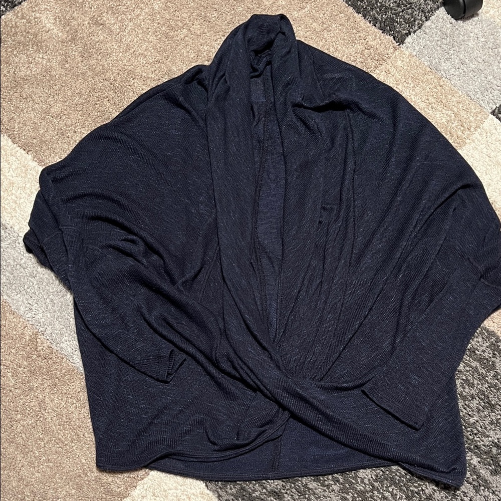 Free People We The Free Sheila hacci drape top, burnout navy, size M EUC! - Picture 2 of 6